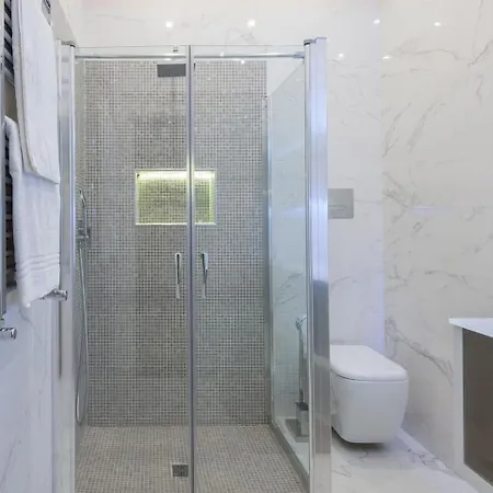 National Luxury Appartement Rome